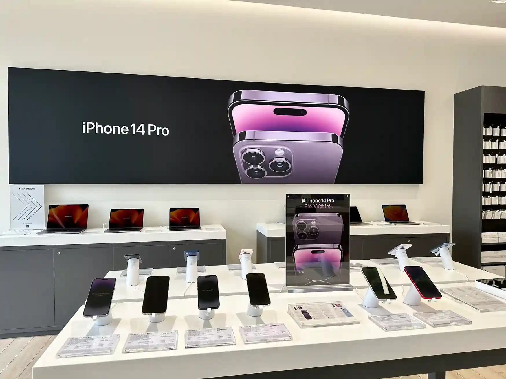 Promo iPhone Bulan Ini