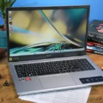 Laptop Pelajar 2026 dengan Baterai Tahan Lama