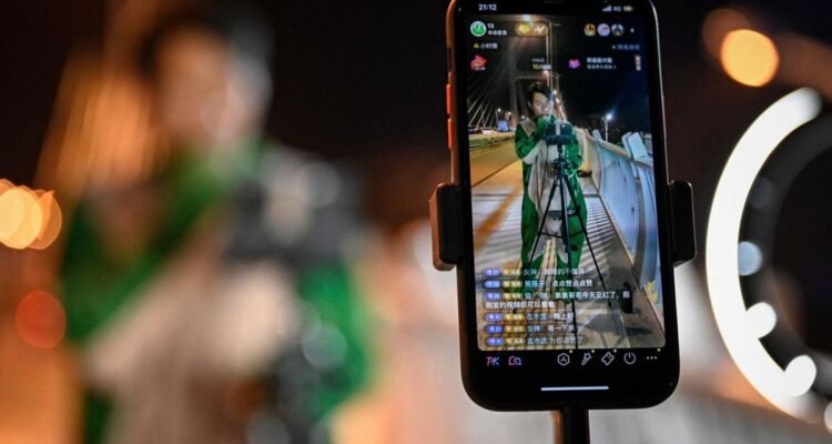 Cara Live di TikTok Agar Siaran Lebih Ramai dan Terlihat Profesional